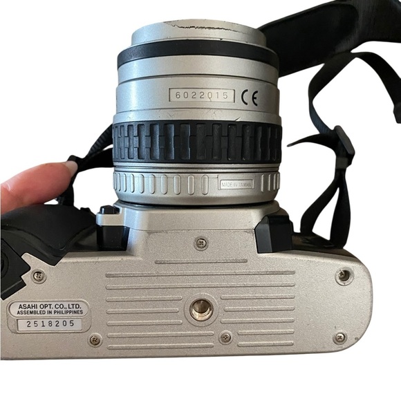 Pentax ZX-30 Black Silver Digital Camera upgraded
w/ Zx30QD kit ppw case gift - Picture 13 of 13